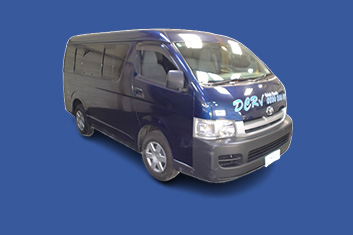 10 seat minibus Hiace